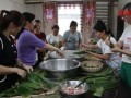 广西柳州女子吃瓜视频,一场街头美食的视觉盛宴