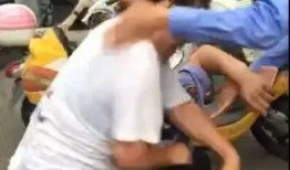 吃瓜女人打架是真的吗视频,是真是假？