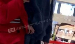 吃瓜群众相关视频,网络视频中的围观现象解析