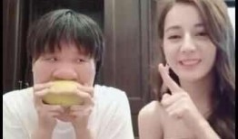搞笑视频女人吃瓜,搞笑视频里的吃瓜达人
