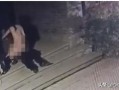 东城吃瓜楼顶事件视频,高空“瓜田”惊魂记