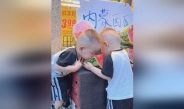 双胞胎情侣吃瓜视频大全,甜蜜互动引网友热议