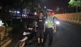 交警吃瓜搞笑视频合集完整版,合集完整版，笑料连连，欢乐无限