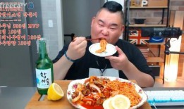 吃瓜哥带你吃西瓜视频,揭秘夏日消暑秘籍