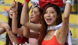 90后球迷吃瓜视频,吃瓜视频背后的足球圈风云